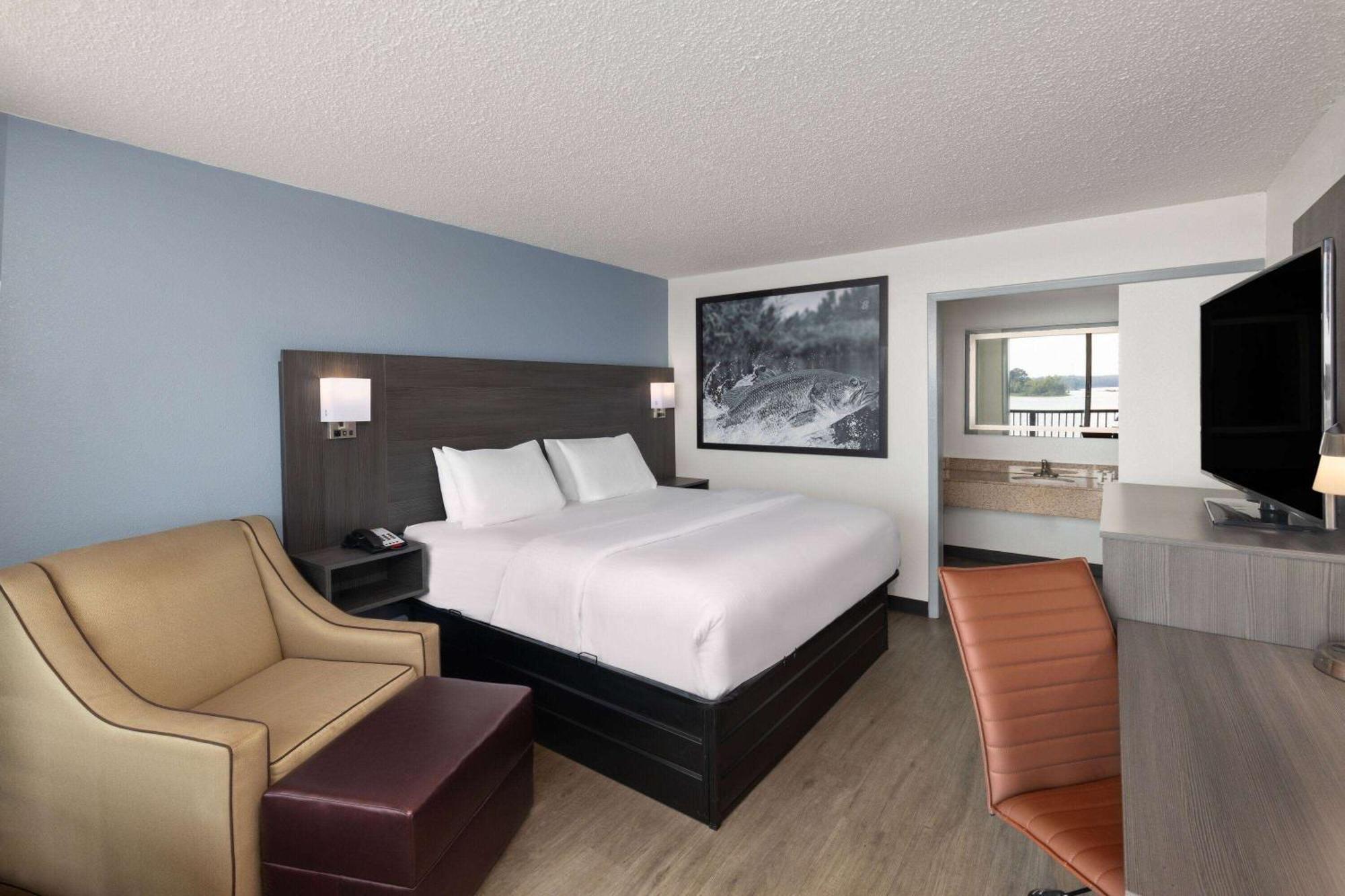 Super 8 By Wyndham Riverside Al Eksteriør billede